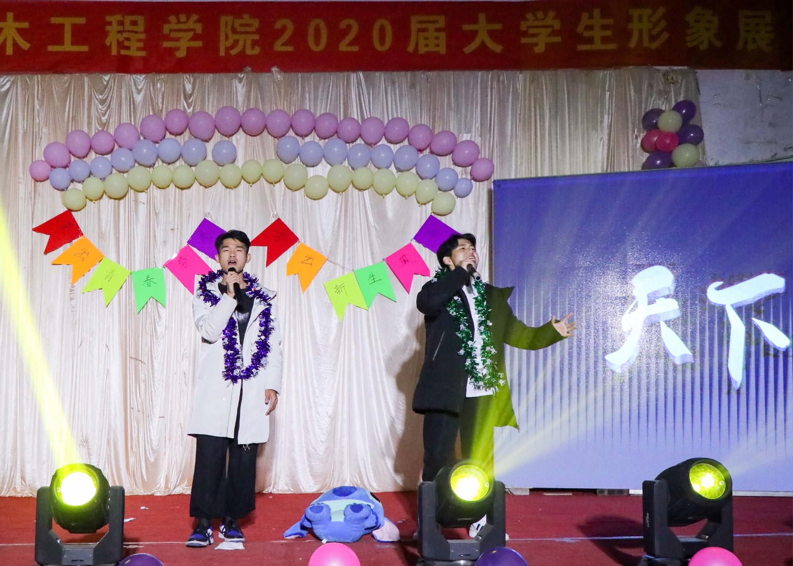 摄影记者黄楠、王玉菲 (10).jpg