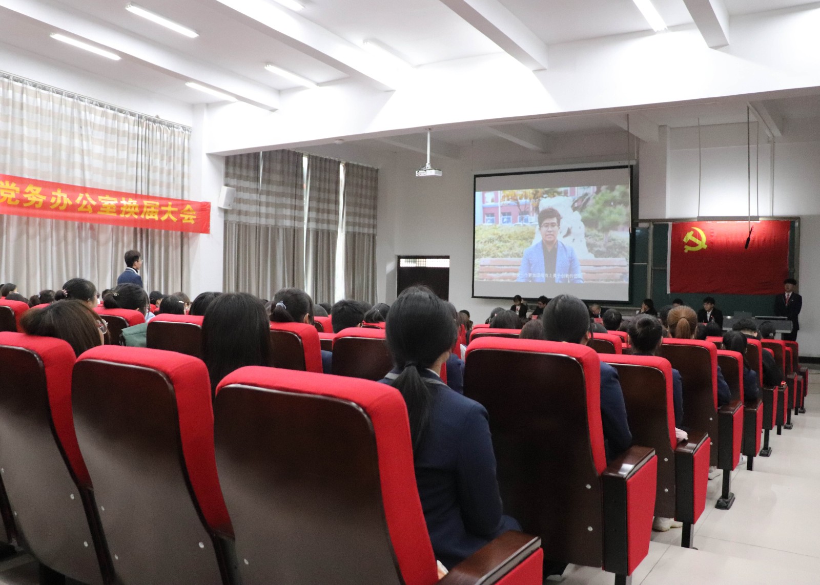 摄影记者 曹珍珍9.jpg