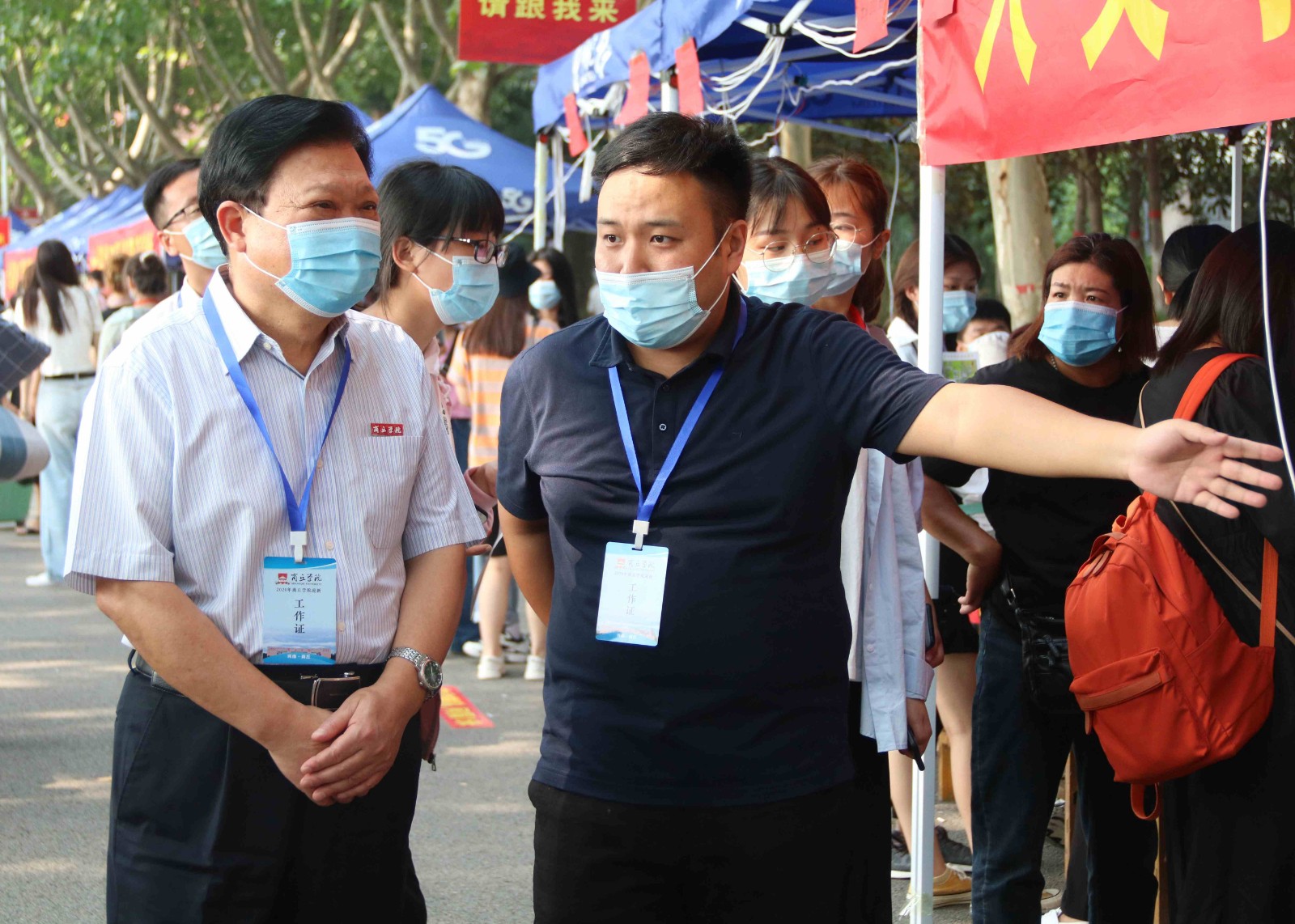 摄影记者叶瑞颖4_副本.jpg
