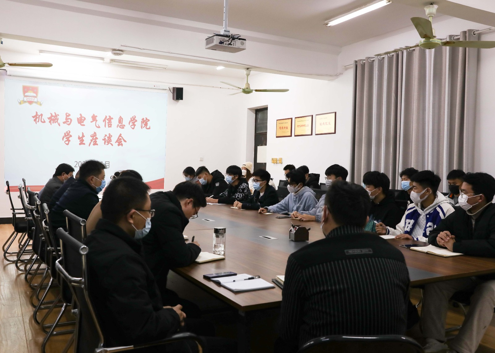 摄影记者 李曼2.jpg