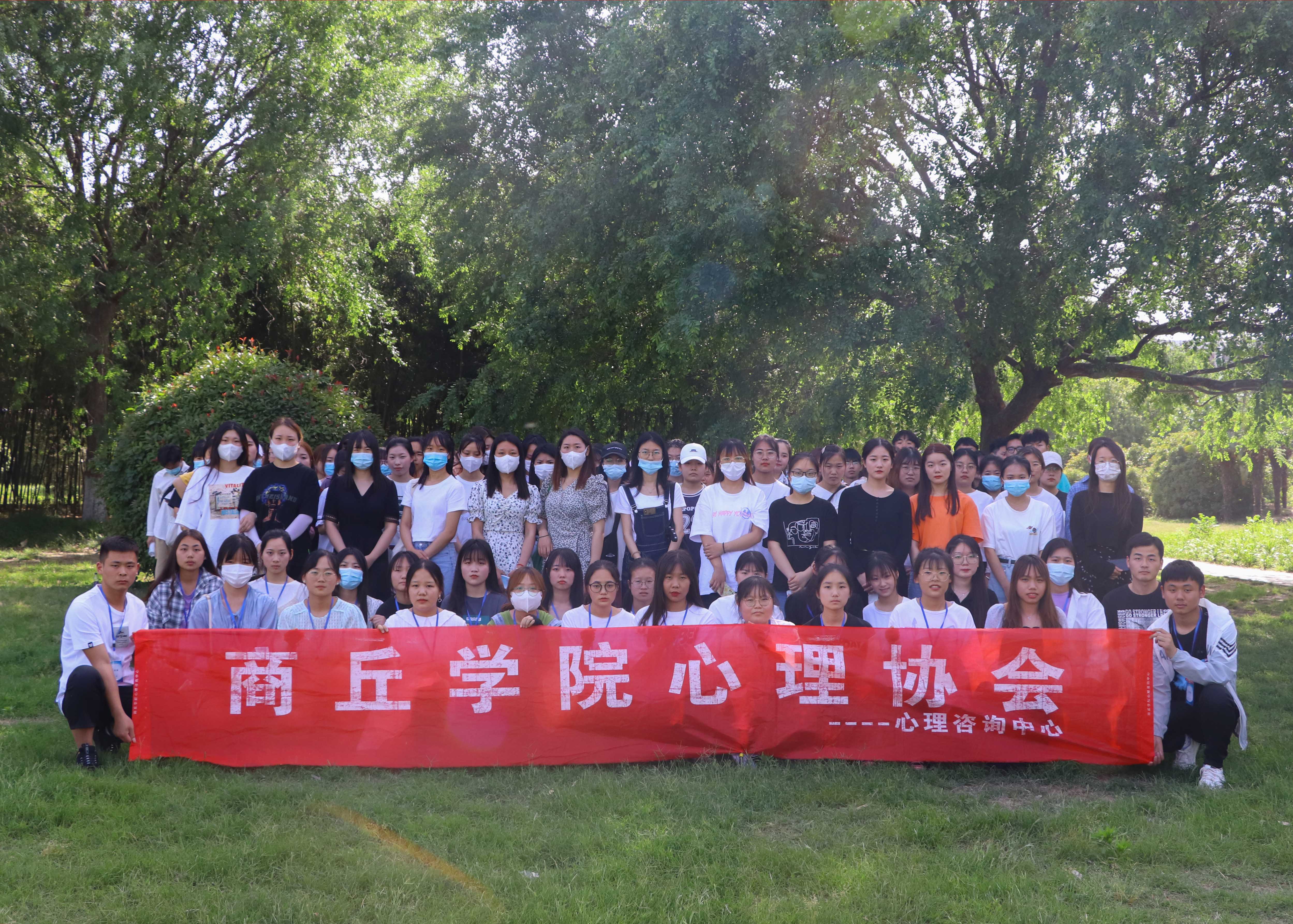 摄影记者朱国强 杨亚楠（1）.jpg