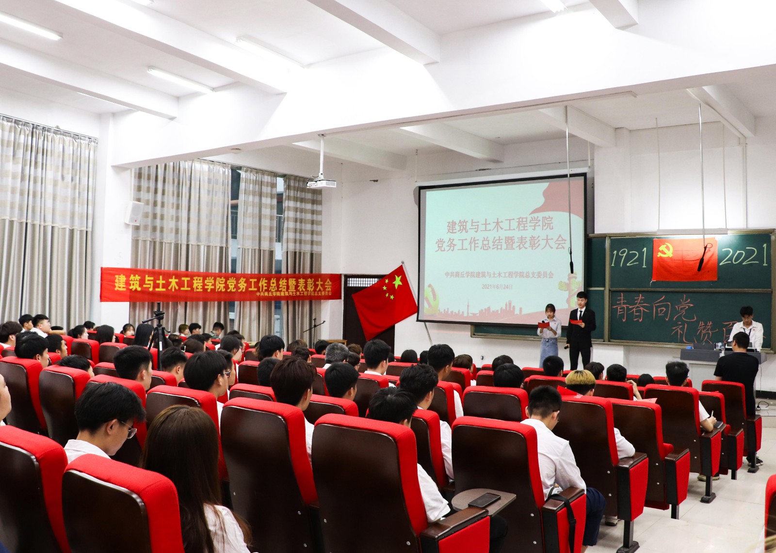 摄影记者于慧（1）.jpg