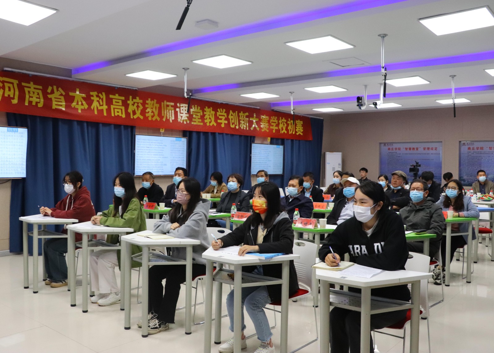 摄影记者高露苑 (4).jpg