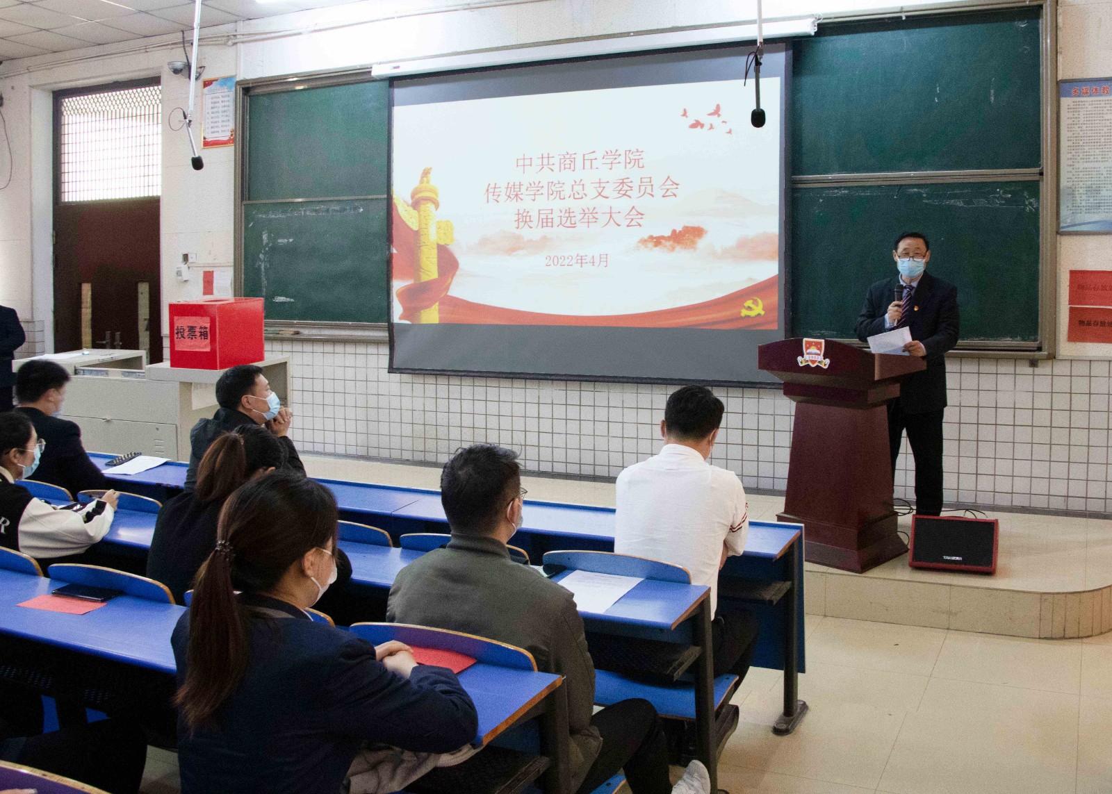 摄影记者 李曼3.jpg