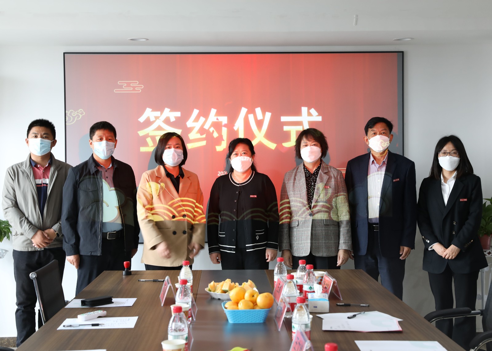 摄影记者白坷欣修4.jpg