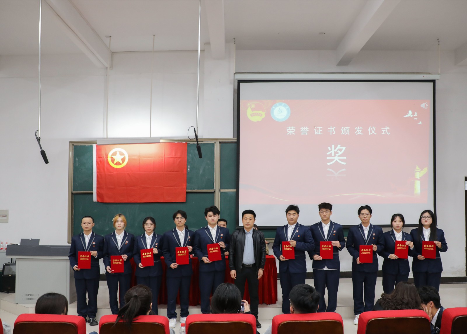 摄影记者原洪帅 杨晓威 (10).JPG