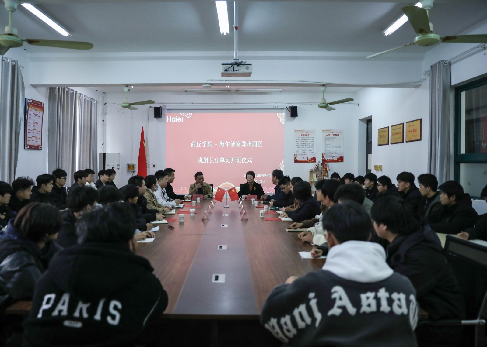 摄影记者刘果1.jpg