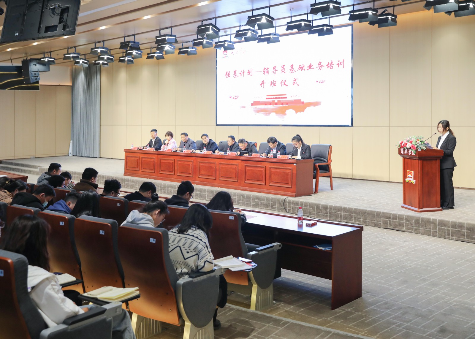 摄影记者陈丹10.jpg
