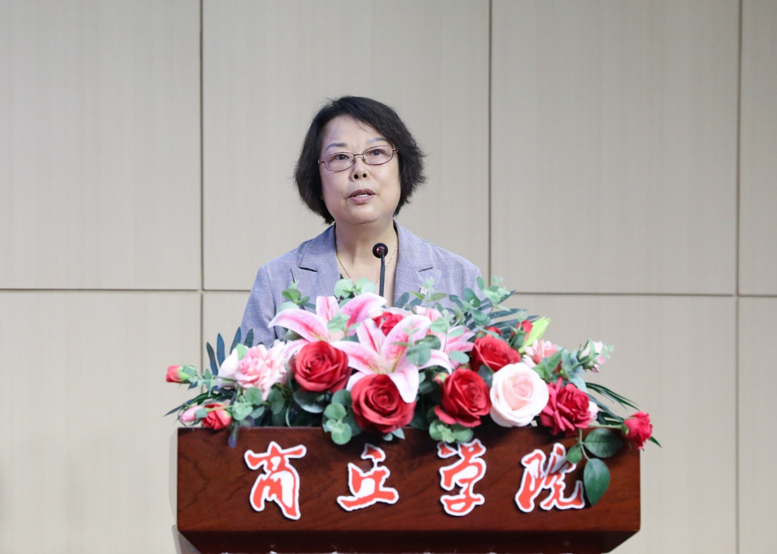 摄影记者鲁悦(2).jpg