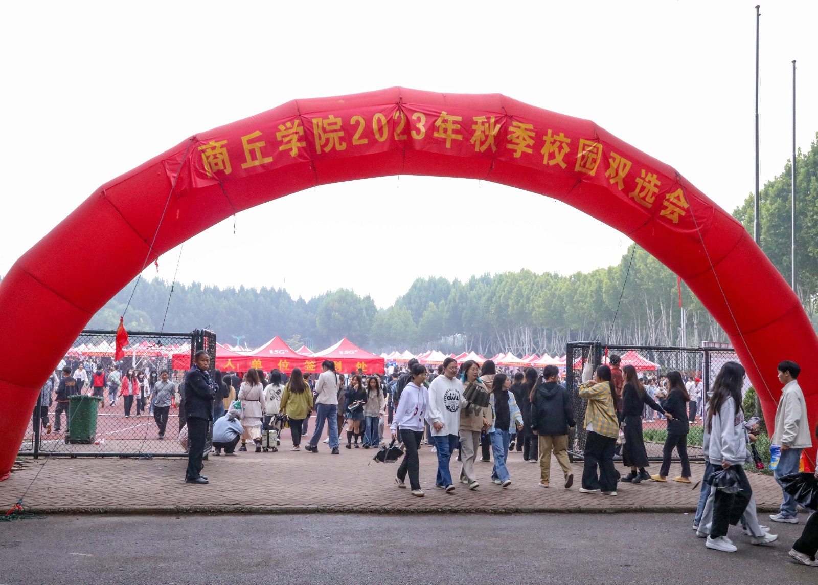 摄影记者李今墨修 (2).jpg