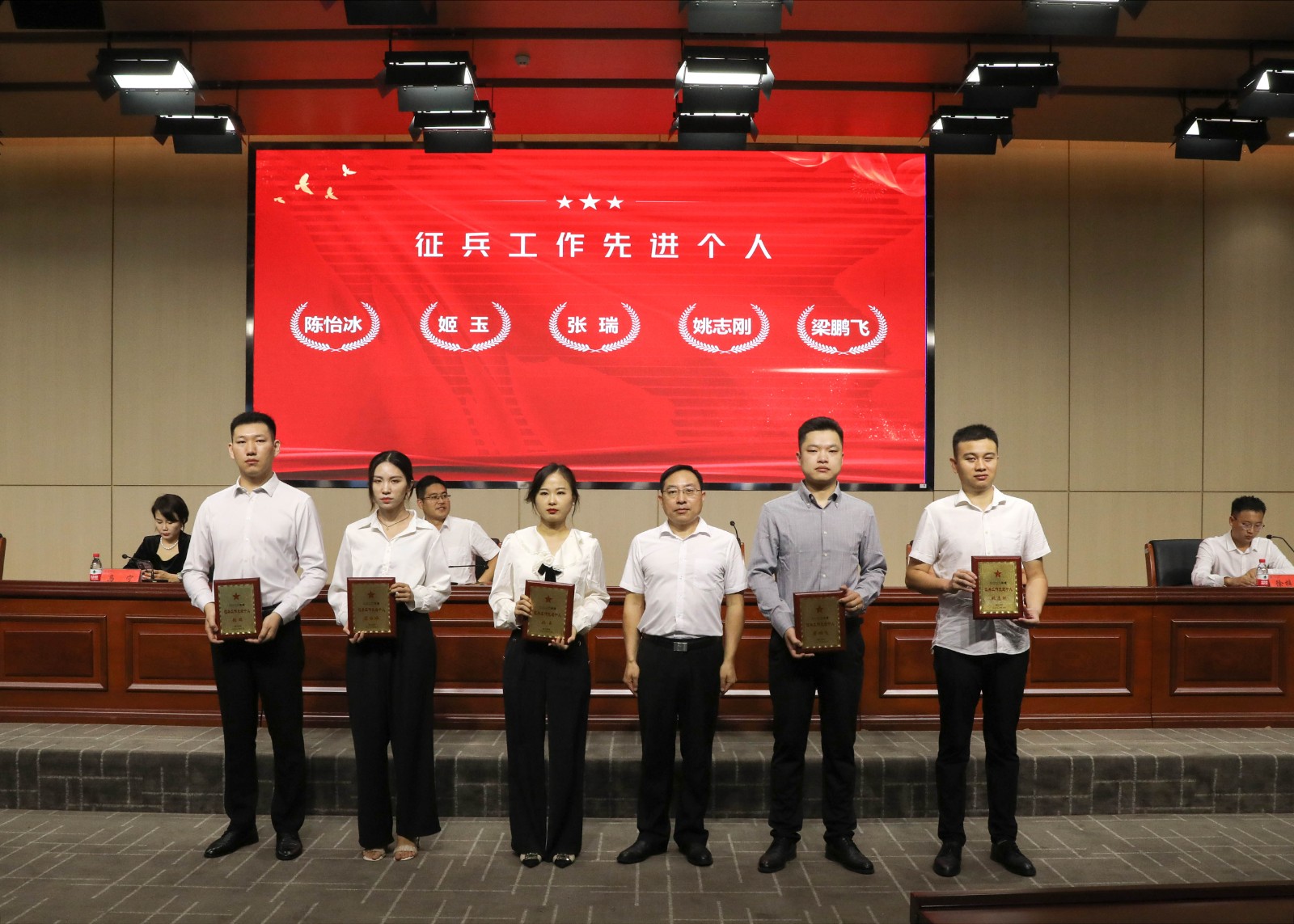 摄影记者刘守婷修5.jpg