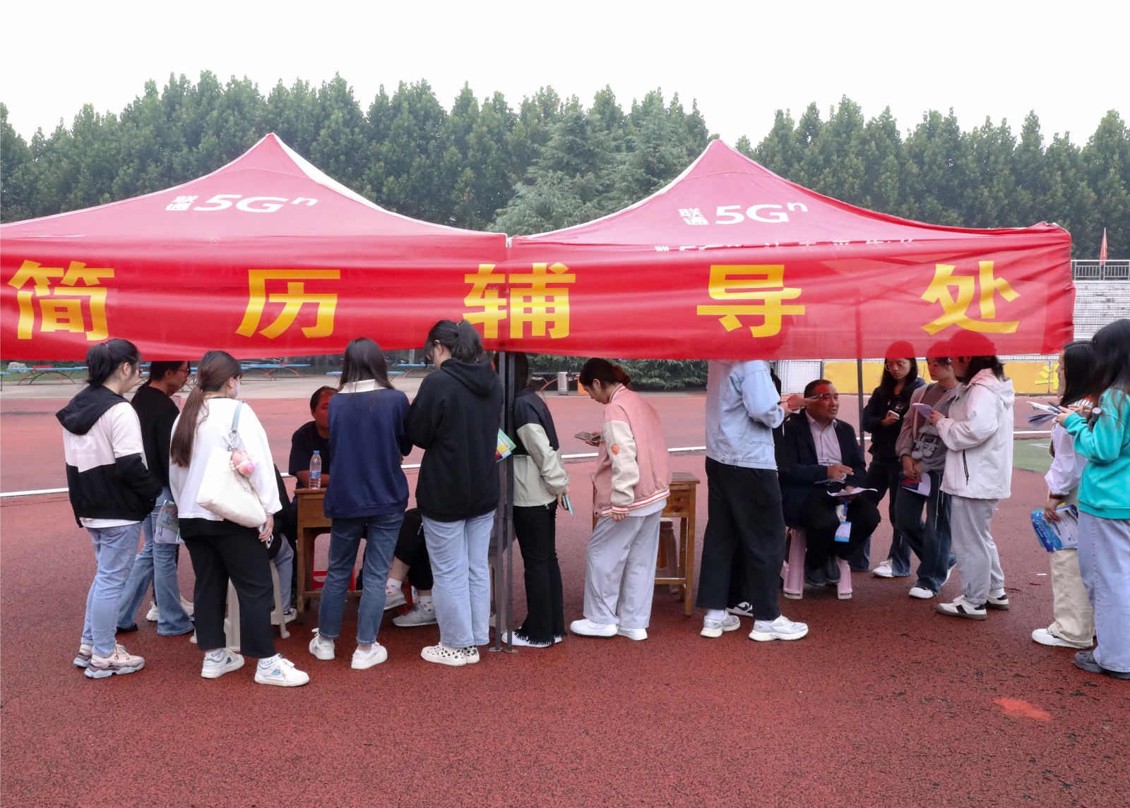 摄影记者李今墨修 (1).jpg