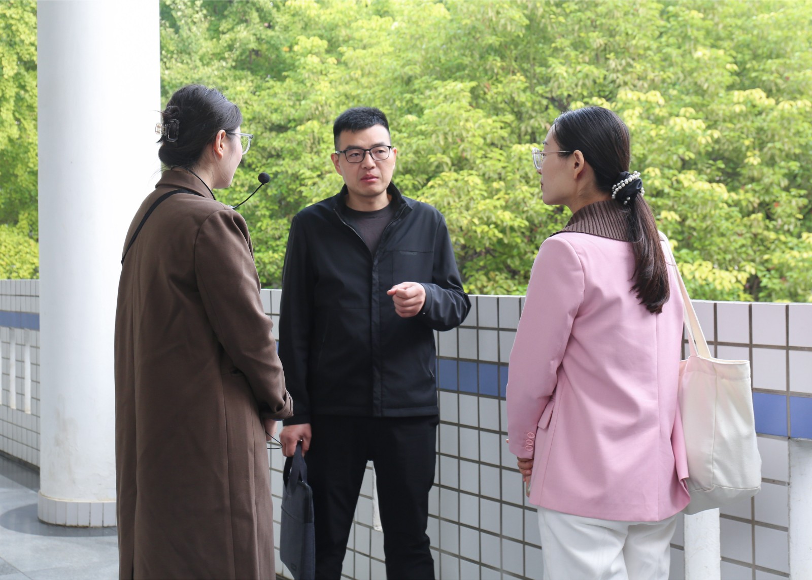 摄影记者汪玲珑修 (3).jpg