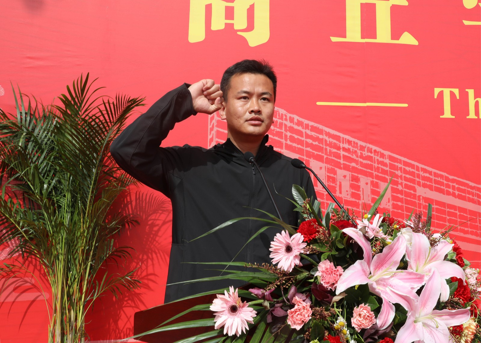 摄影记者刘守婷修 (3).jpg