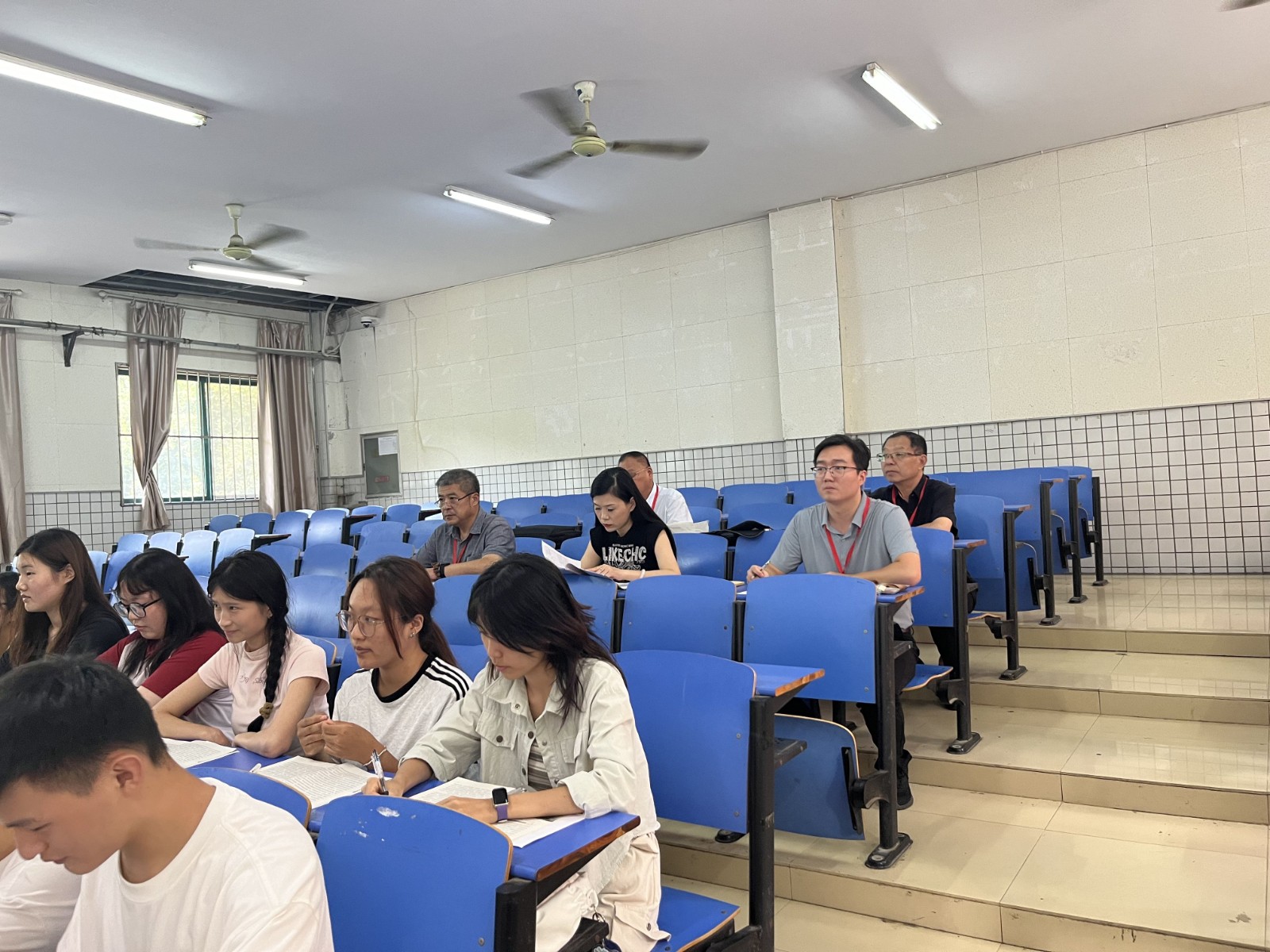 图片 1.jpg