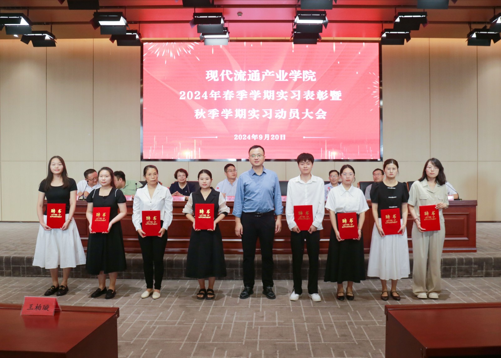摄影记者高自豪修3.jpg