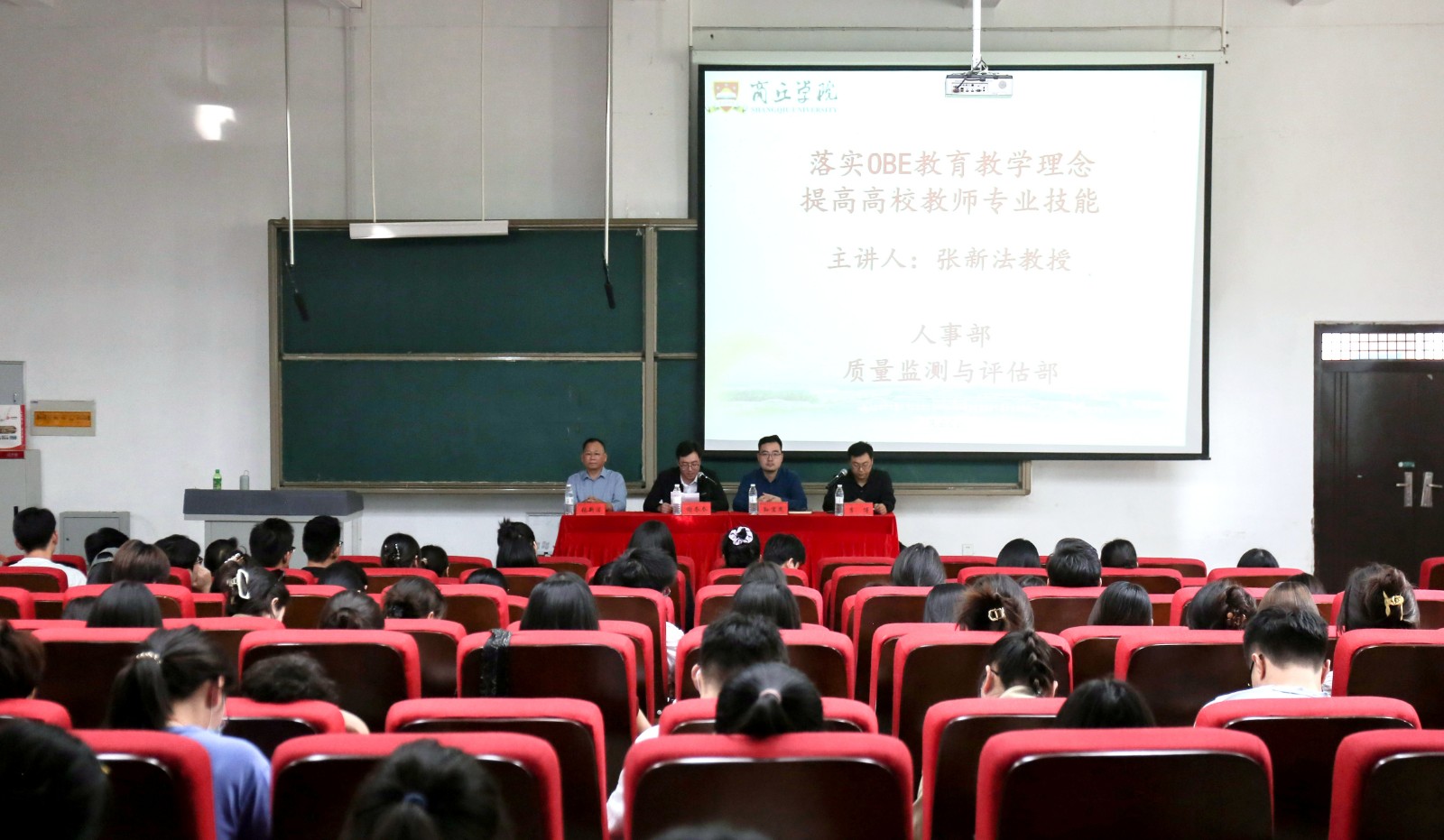 摄影记者汪玲珑修 (4).jpg