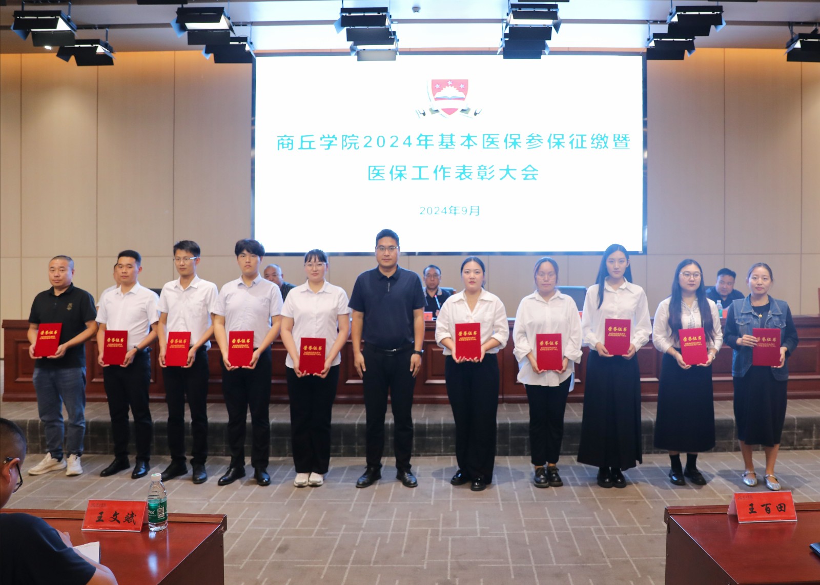 摄影记者高自豪修1.jpg