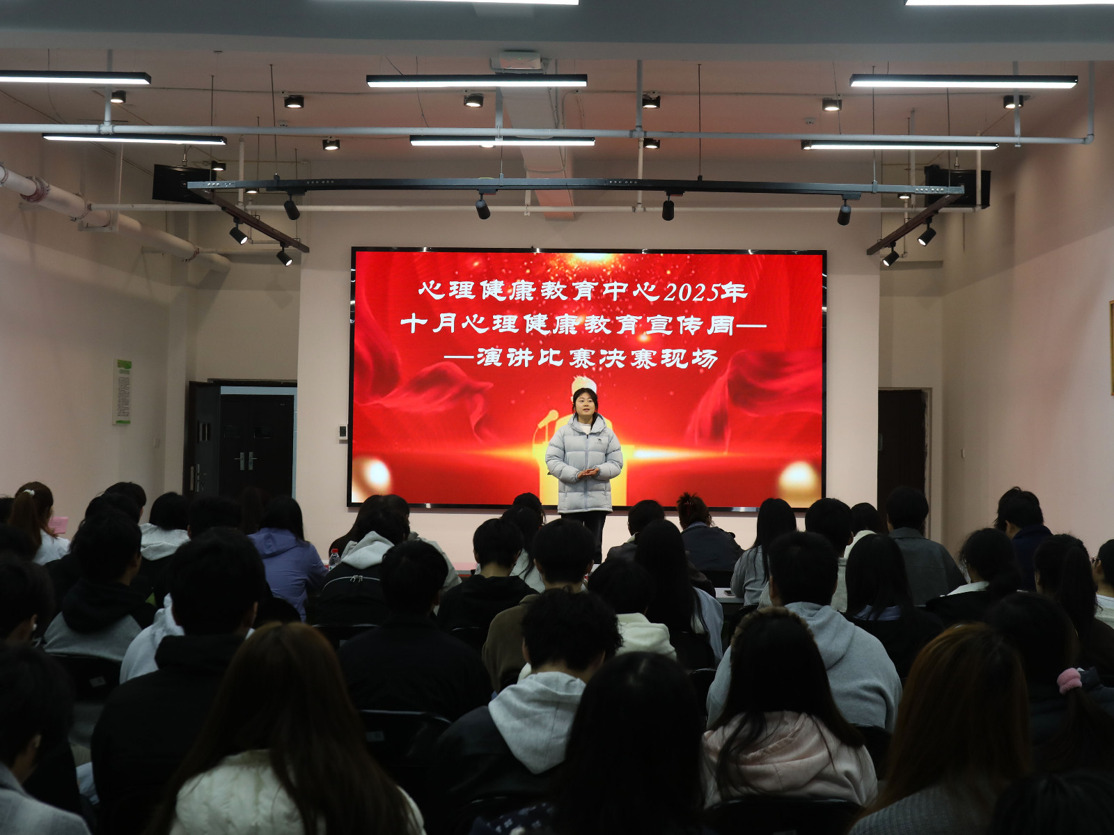 17bbc5d29bdf958382843d049650965c.jpg 17bbc5d29bdf958382843d049650965c.jpg