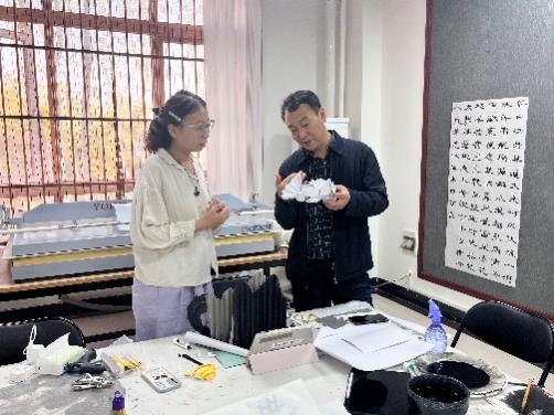 yishu-2.png