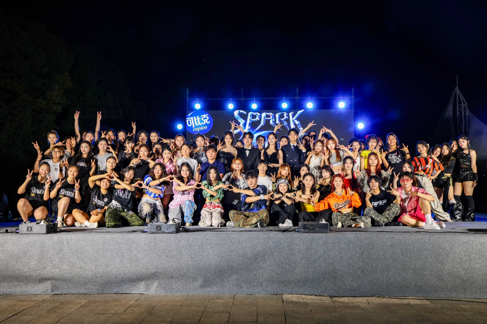 7f334d5d6dd83aaa278c04a86b2153f4.jpg