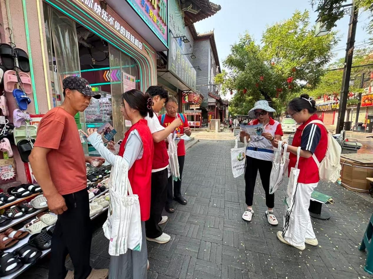图片 8.jpg 图片 8.jpg