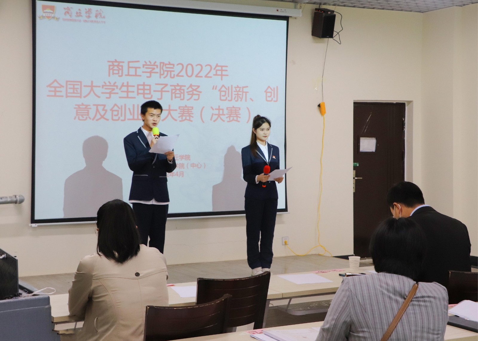 摄影记者陈会会 (1).jpg