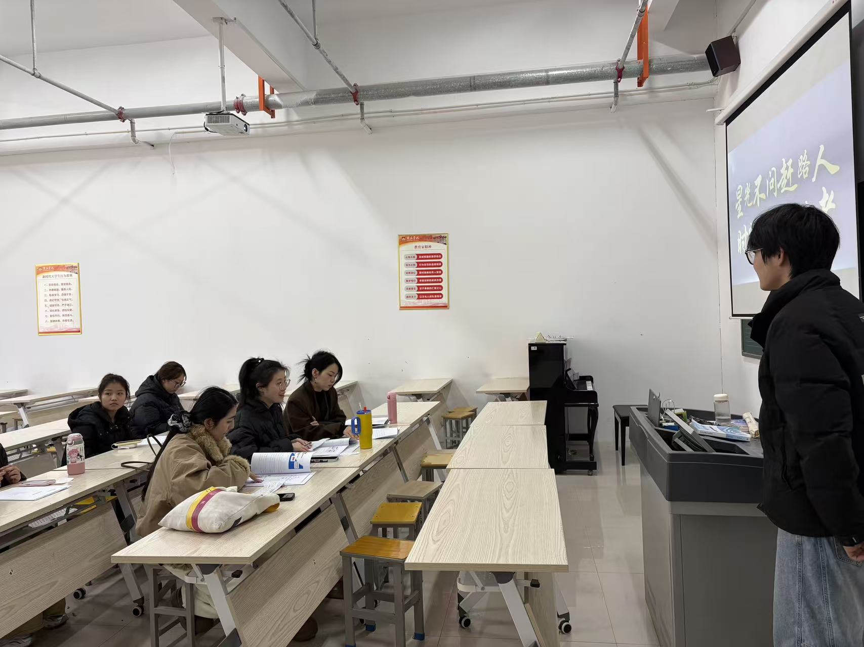 22a71938e4796e486c96054872416f6b.jpg 22a71938e4796e486c96054872416f6b.jpg