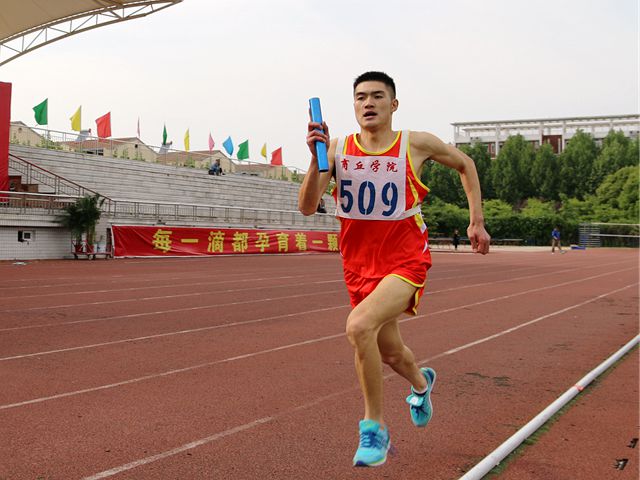刘梦茹4 400接力赛 (21)_副本.jpg