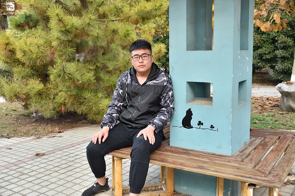 主任 侯兵.JPG