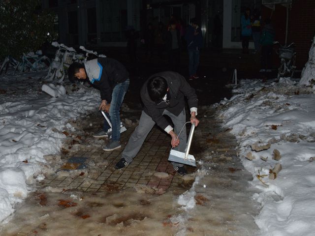 2015112520590650.jpg