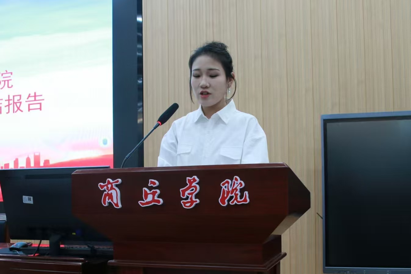 b198b7af6f3ec9a4abd95855652454be