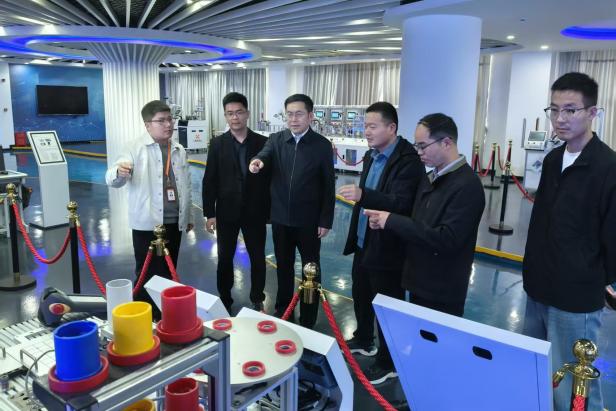 4cfb943c1eb2d62d1d87d372b5387c35