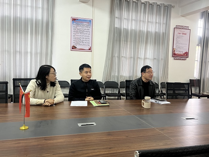 访企拓岗1.jpg 访企拓岗1.jpg