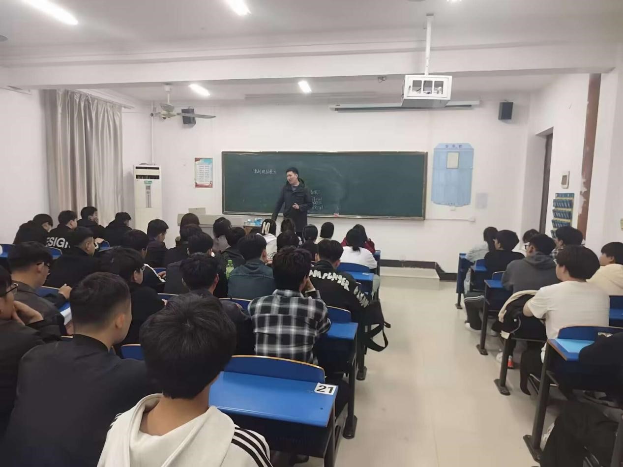 图片3.jpg 图片3.jpg