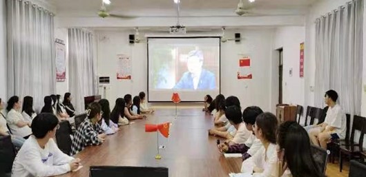 图片2.jpg 图片2.jpg