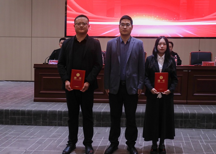 DU3A0038.jpg DU3A0038.jpg