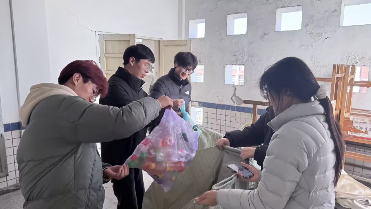 d05eb0d825717a807df539f73de91fa3_720.jpg d05eb0d825717a807df539f73de91fa3_720.jpg