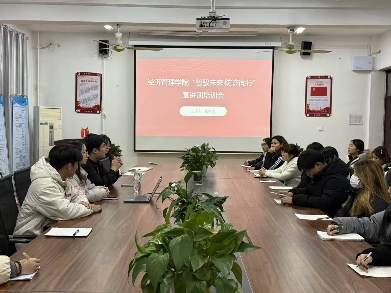 18e1a92aa55bedd4dc4f67e939f59940_720.jpg 18e1a92aa55bedd4dc4f67e939f59940_720.jpg