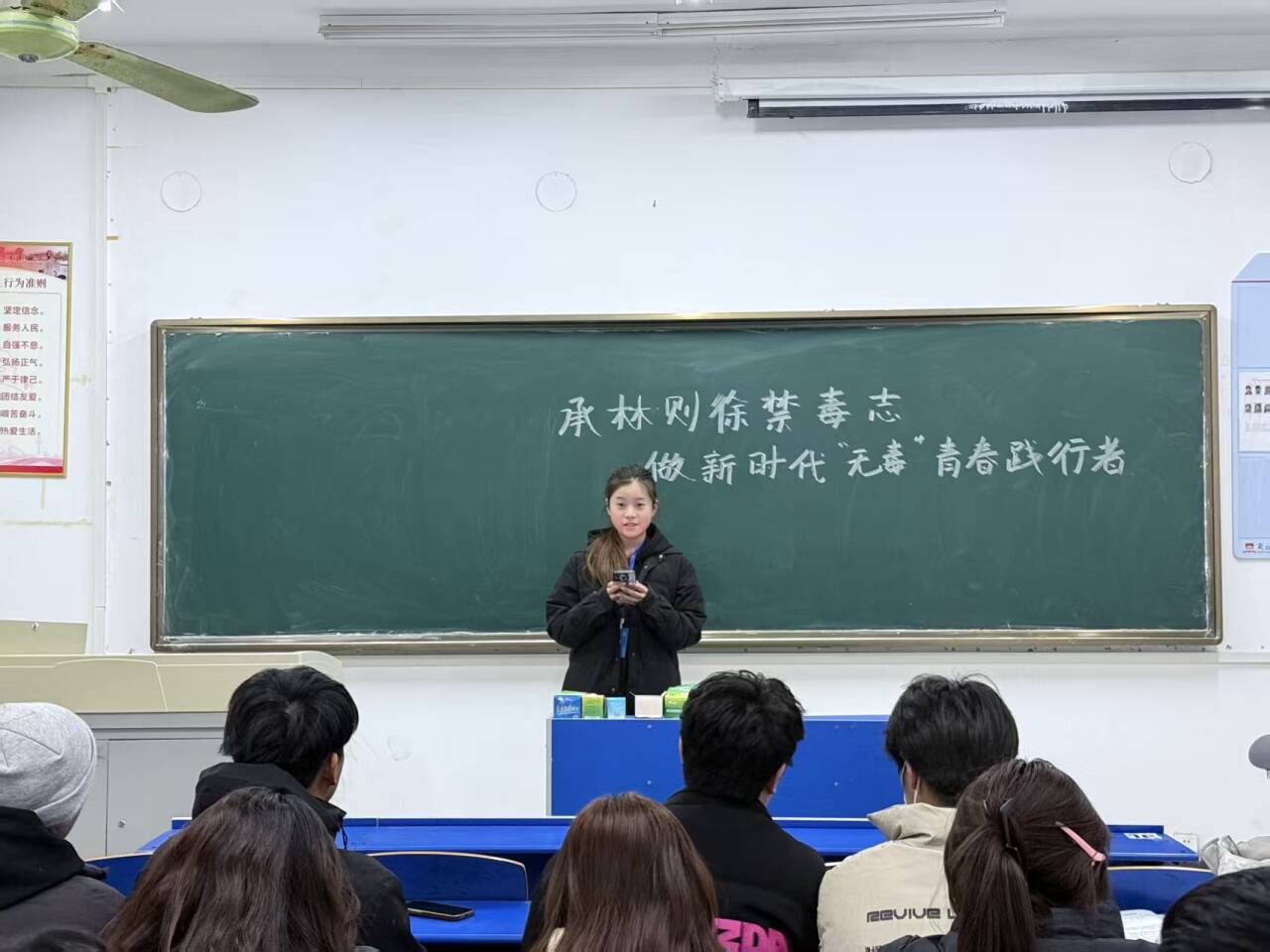 edc038223cf4d1e3f8e9650c0786daab_720.jpg edc038223cf4d1e3f8e9650c0786daab_720.jpg