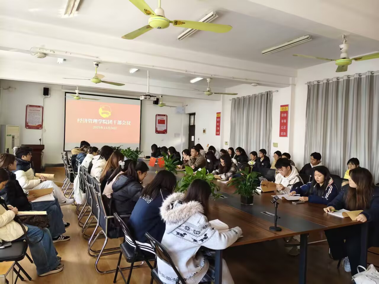 40a61aff120e74ff2f70fdff3fdb7847_720.jpg 40a61aff120e74ff2f70fdff3fdb7847_720.jpg