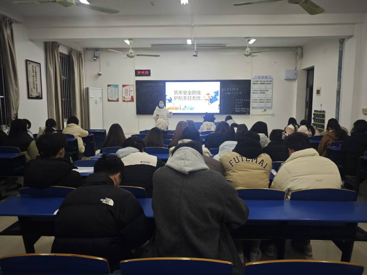 d51011c483789b33eba82203ee13bae4_720.jpg d51011c483789b33eba82203ee13bae4_720.jpg