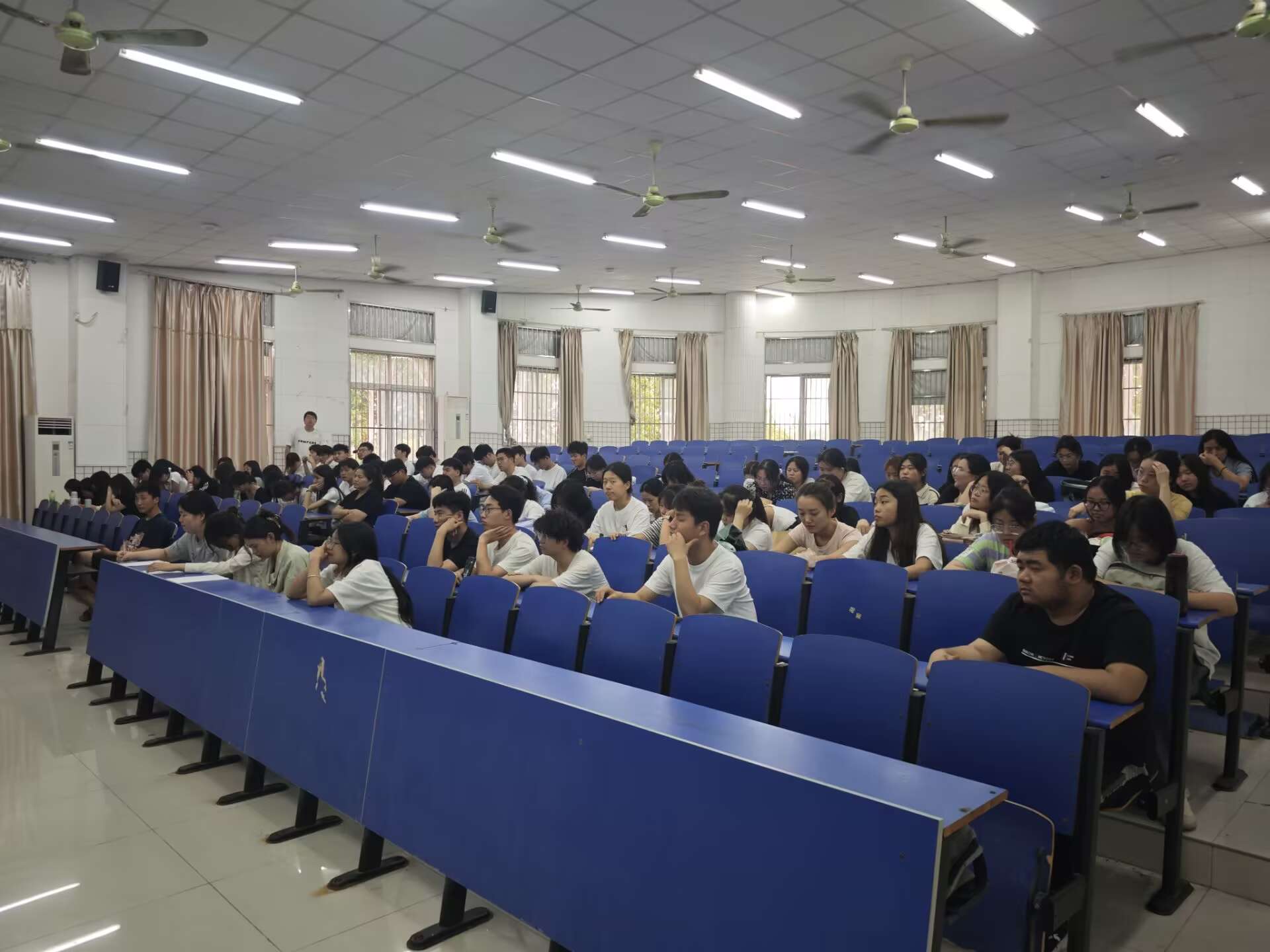 537E4D9C958713F8C785A7070AAFF1A6.jpg 537E4D9C958713F8C785A7070AAFF1A6.jpg