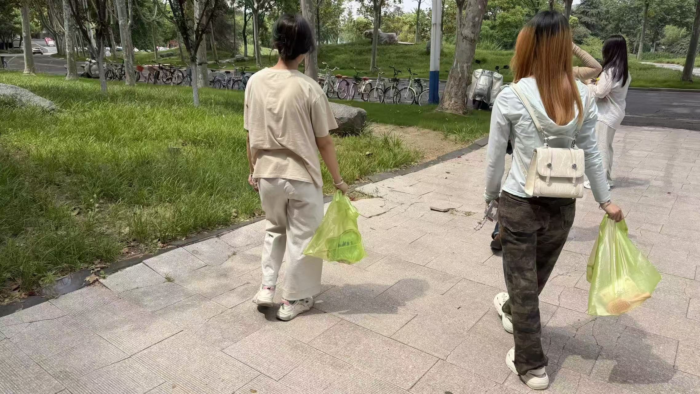 2.jpg 2.jpg