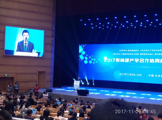 52c156ed88bb88900794b007e2dca784.jpg