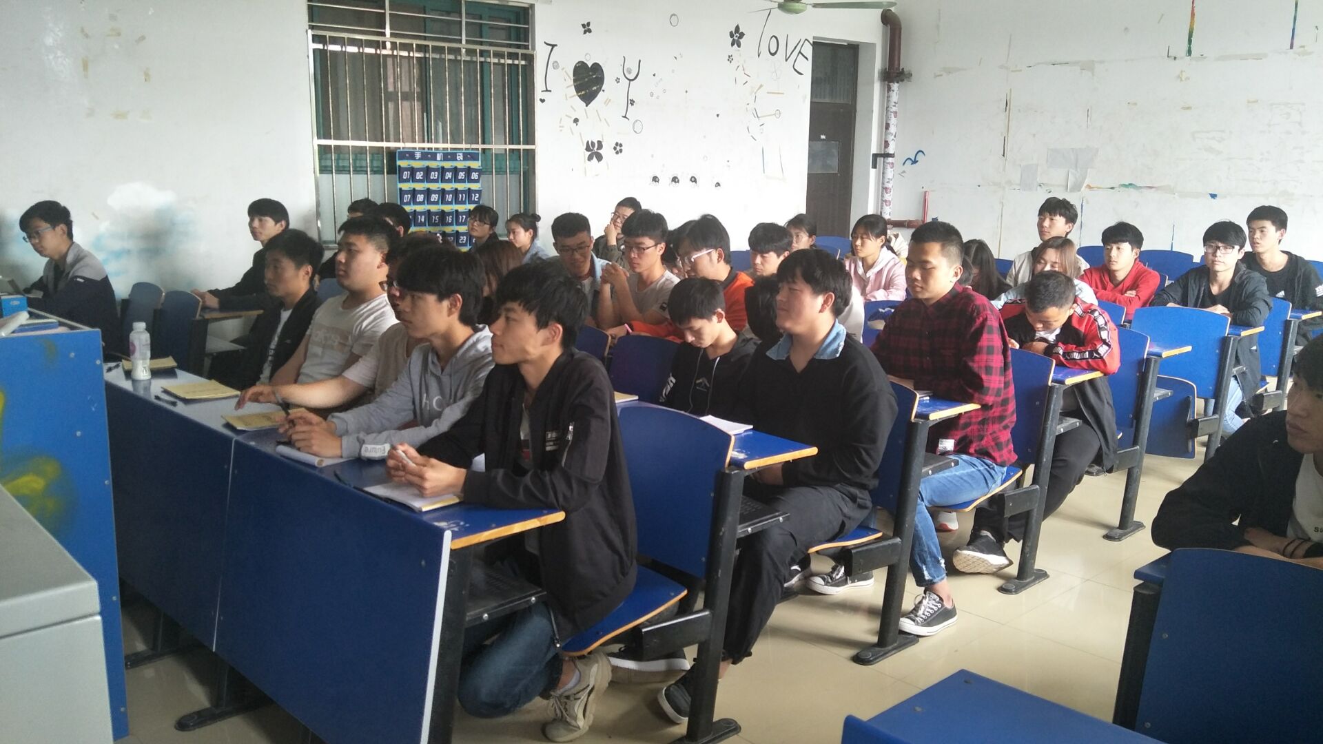 547eeec211bf9bda00d59236d486689d.jpg