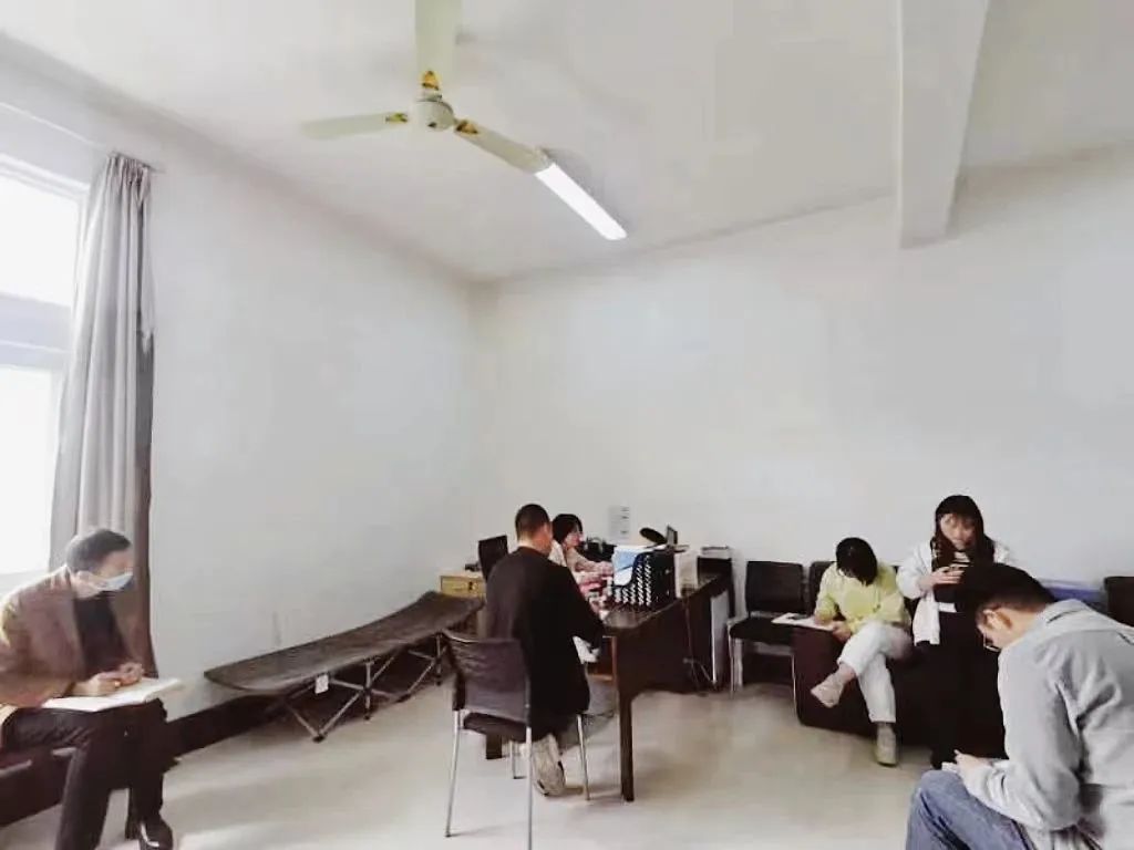 a954677b4decf41bd6ee1f3564af7fb5.jpg
