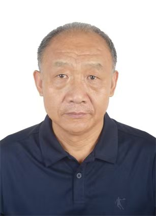 侯海军.png