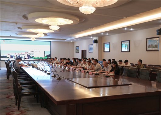 摄影记者钱庆杰 于慧 (4).jpg