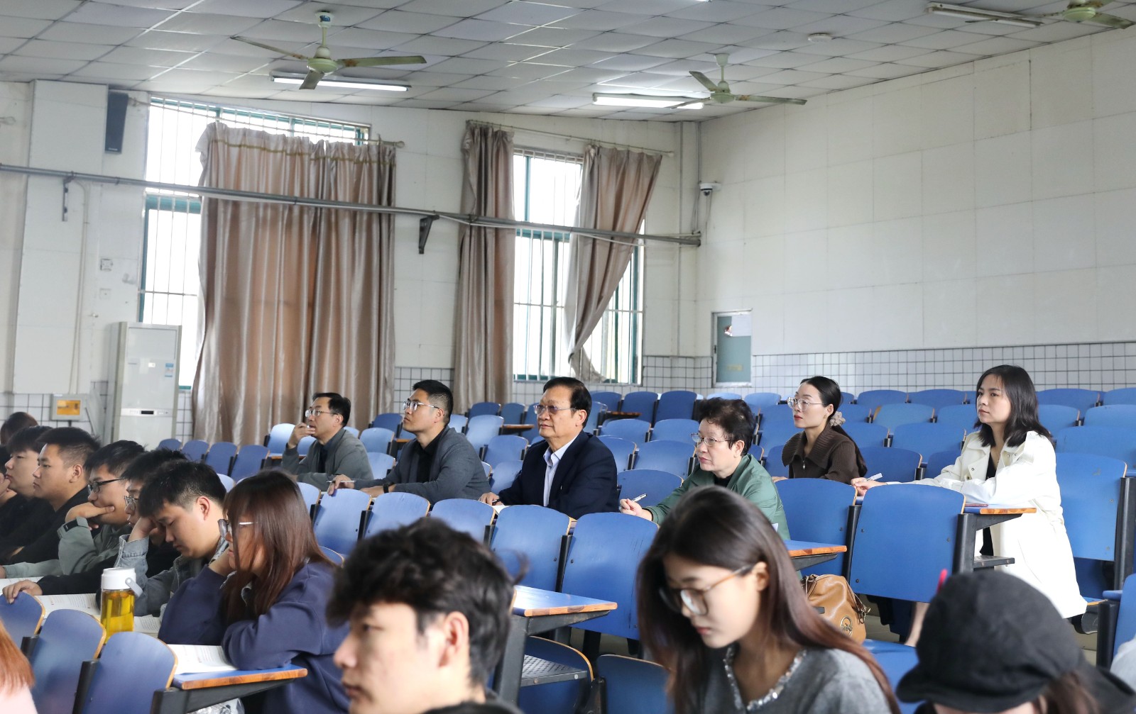 dbbe02adc86d1ab85569535976933508_e9e81c1d92a89f08.jpg